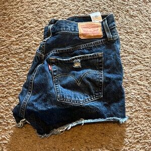 501 Levi’s Shorts